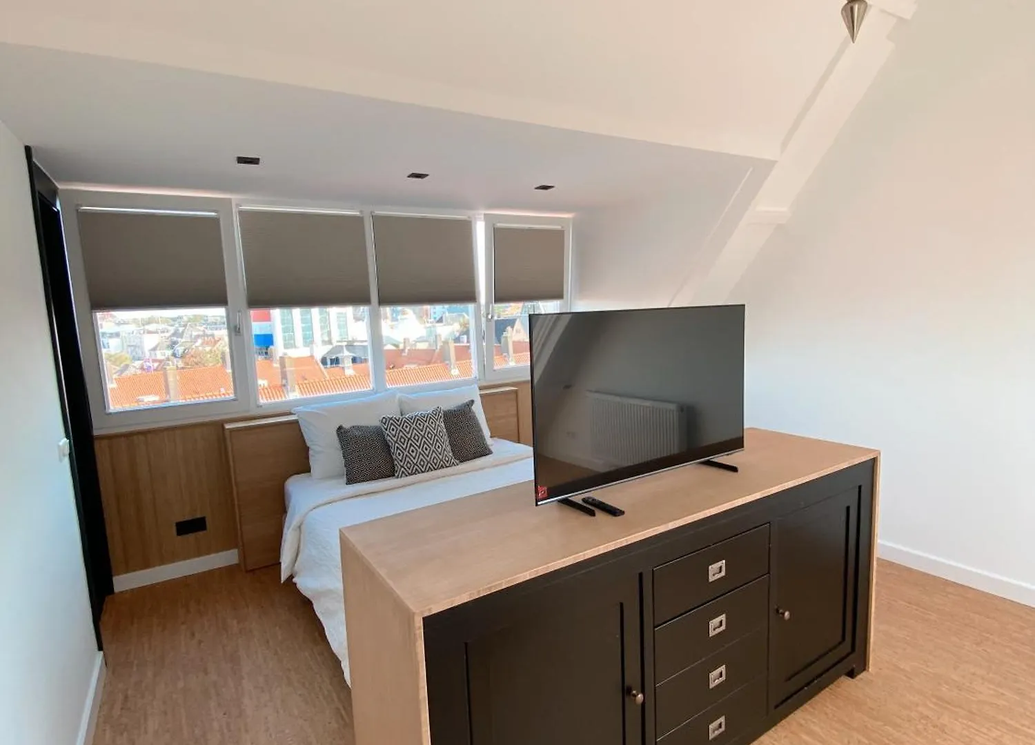 Long Beach Rooms 3 Zandvoort